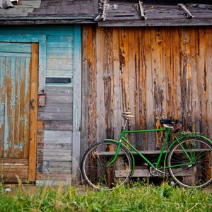 家の前に自転車